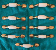 Amerock White Porcelain Brass Cabinet Drawer MCM 3″ CTC Handle 5″ Vintage Lot