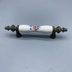 VTG Antique Brass Ceramic White & Floral Drawer Pull Handle USA *No Screws*