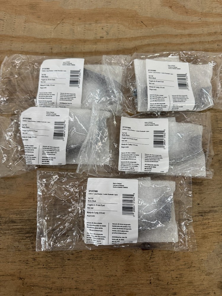 Miseno MCPTRP2300FB Sierra 3″ Center to Center Handle Cabinet Pull *Lot of 5*