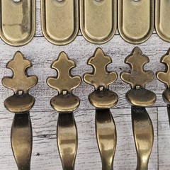9 Vintage Amerock Carriage House Cabinet Drawer Pulls Handles & Back Plates