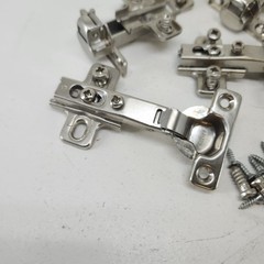 Lot of 8 Salice Series 600 Mini Cabinet Hinges C6A7 94° Half Overlay 26mm Cup