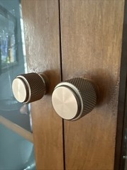 Cabinet Knobs 7 Pack New