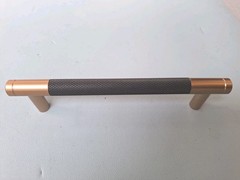 Tiradores De 5″ para gabinete color negro mate y bronce Set De 10 ASIDRAMA