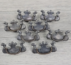 Vtg Colonial Revival Early American Worn Patina Bail Drawer Pulls – Set of 8 (A)