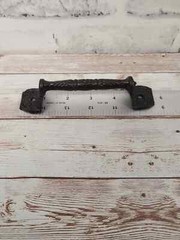 Set 2 Vintage-Style 5.5″ Sturdy Cast Iron Rustic Cabinet Gate Pull Door Handles