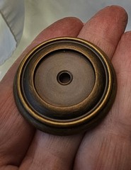 Cabinet Knob Backplate – 15 Pieces Alno A615-1-AE 1-1/2″ Dia. Polished Antique