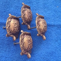 Set of 4 Turtle Metal Drawer Pulls, Antique Gold Finish, Screws, 2in C-C 1in