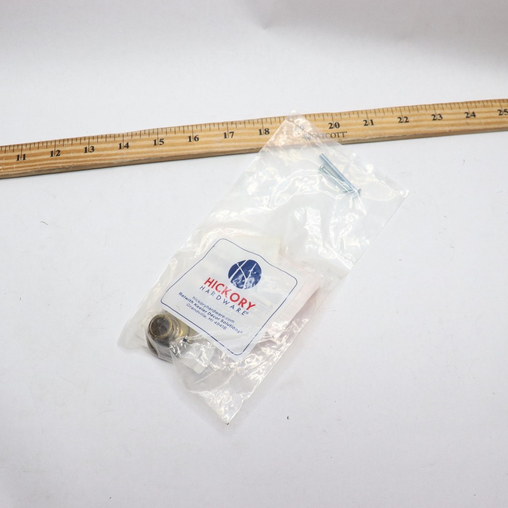 HICKORY HARDWARE Manor House 1-1/4 inch Lancaster Hand Polished Knob
