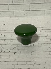 Vintage Amerock 1 1/4″ Green Porcelain Drawer or Cabinet Knob Pulls – NOS