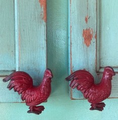 Rustic Red Solid Metal Cast Iron Drawer Knobs Pulls Roosters/Chicken Hardware