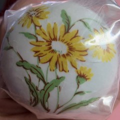 3 Amerock Allison Yellow Sunflower White Floral Round Knobs Cabinet 1-1/2 “