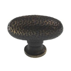 Top Knobs 1 1/2″ Chateau Warwick Oval Cabinet Knob Dark Antique Brass M71