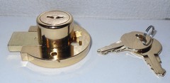 Lot of 4 Disc Tumbler Drawer Lock – Keyed Alike ( Bright Brass )