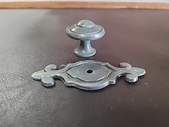 Knob And Backplate Set Antique Pewter Finish 1.25 In Diameter Knob