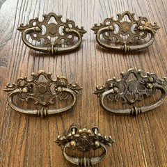 5 Vtg Brass Ornate Chippendale Batwing Style Drawer Pull Set Lot Antique English