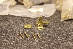 Lot of 10 IVES Brass (2A3) Spring Elbow Cabinet Catch Latch MADE IN USA – NEW!