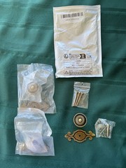 Set Of 3 Brass Cabinet Drawer Knobs Pulls with Backplate And Screws New