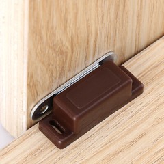 30x Magnetic Door Catches Kitchen Cupboard Wardrobe Cabinet Self-Closing Latches