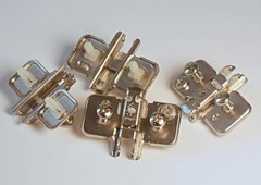 10 Pack NEW Blum hinge plates 174H7100E 0mm for frameless cabinets.
