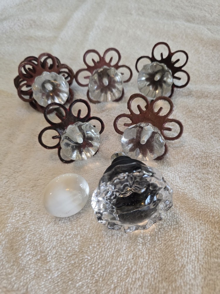Set of 5 Clear Glass Cabinet Knobs with Red-Blac Metal Flower Backplates, etc