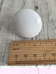 Lot of 20 Vintage White Ceramic Porcelain Cabinet Drawer Knobs Pulls w/ screws