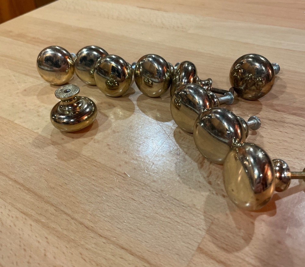 Lot of 10 polished Brass Heavy Cabinet.Drawer Knobs Pulls Gold Tone w/ Screws