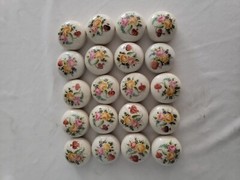 Cabinet Drawer Pull Knobs Porcelain / FLOWERS (10) Approx 1.75″ VTG White