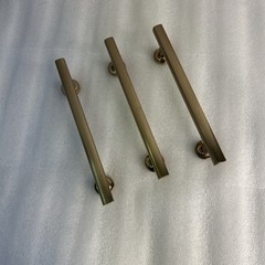 Lot Of 3 Emtek 86676US4, Cabinet Pull Handle 5″Centers Urban Modern, Satin Brass