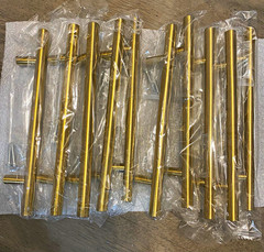 HARDWARE . VUDECO Brushed Gold Bar Cabinet Pulls 5in Center-to-Center 10 Pk.