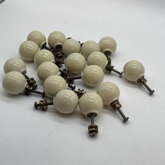 Set 18 Cabinet Knob Porcelain Off-White Round Pull Ceramic Ball Brass VINTAGE