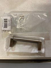 Top Knobs M1002 Pennington 3-3/4″ Handle Pull – Bar Pulls, Brushed Satin Nickel