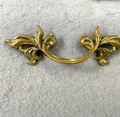 Gold Tone Cabinet Hardware Pulls Handles Leaf Anglo-American Brass Co Set of 3