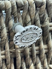 2 Shabby Chic White Cast Iron Metal Oval Knobs Pulls Cabinet Furniture Hardware