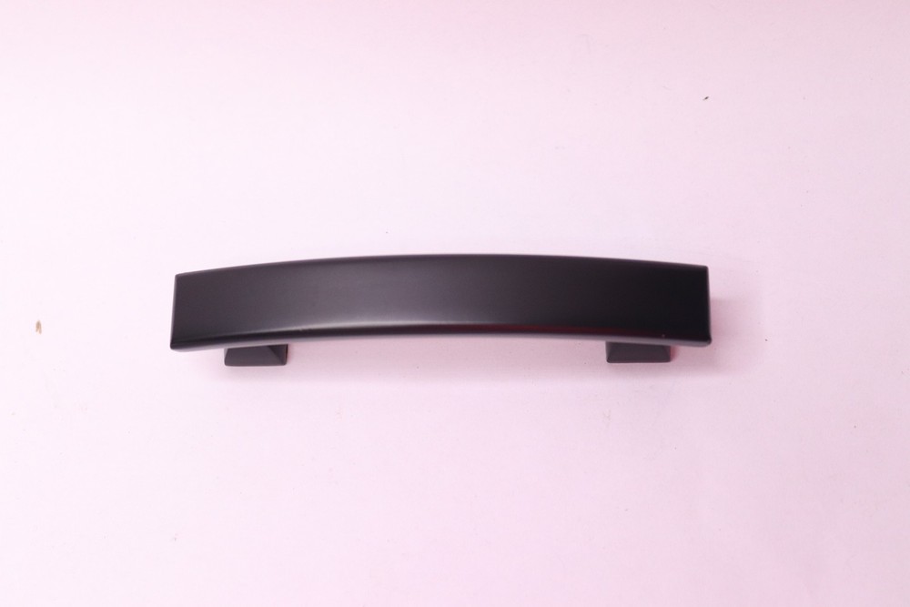 Cabinet Pull Handle Hadly Series Standard Size Die Cast Zinc