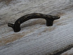 Tree Branch Twig Bronze Metal HANDLE Drawer Pull ~ Rustic Nature Garden Cottage