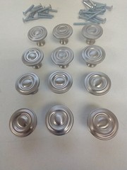 12 count BRAINERD/LIBERTY HDW P50141H-SN-C 1-1/4″D x 1″H Knob/ Satin nickle