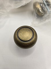 New Gatehouse Antique Brass Cabinet Knobs Round Bullseye Drawer Pulls Lot of 5