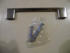 Top Knobs Satin Nickel Door/Drawer Bar Pull 5 in. Center to Center, 6-1/8 L