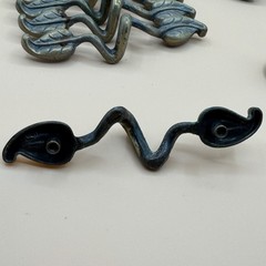 Keeler Brass Company (KBC) 42pc Leaf Cabinet Knobs Drawer Pulls, Brass 1998–99′