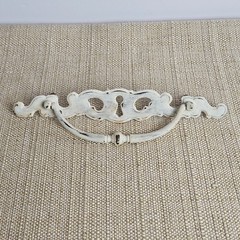 Vtg Distressed French Provincial Drawer Pulls White Shabby Chic 5 1/4″ C to C