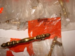 20 NOS Vintage Amerock Colonial Burnished Brass Drawer Pulls Handles 3″ Centers