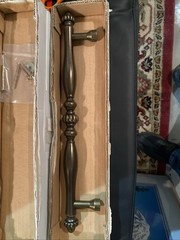 2 Top Knobs, Door Pulls In German Bronze. NEW.