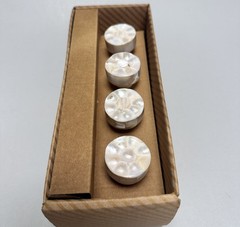 Pack of 4 Round Mother of Pearl Dresser/ Drawer knobs