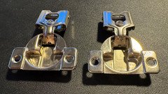 Pair of GRASS 860-45 Self-Closing Hinges with W10 21 Plate | 5/8″ Overlay