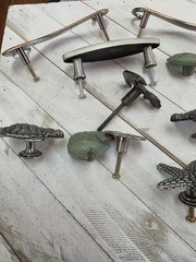 Lot Of 12 Coastal Drawer Pulls Knobs Seahorse Turtle Starfish Nautical Cabinet H