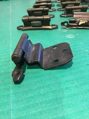 Lot of 22 Amerock Self Closing Cabinet Hinge 4000D-2 Antique Brass Bronze Color