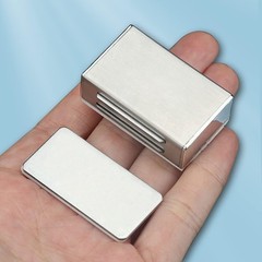 Adhesive Magnetic Door Catch – 4 Pack for Cabinets and Drawers