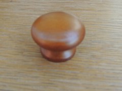25 New Light Brown Maple Wood Round Door/Drawer Knobs Furn/Cabinet Hardware #B04