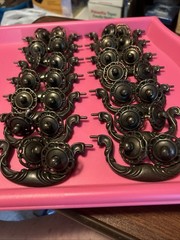 Lot Of (15) Antique Brass Finish Drawer Pulls Cabinet/Furniture Hardware