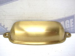 BRUSHED SOLID BRASS – 4″ Cabinet or Drawer Pull w/Matching Screws – (NEW in BAG)